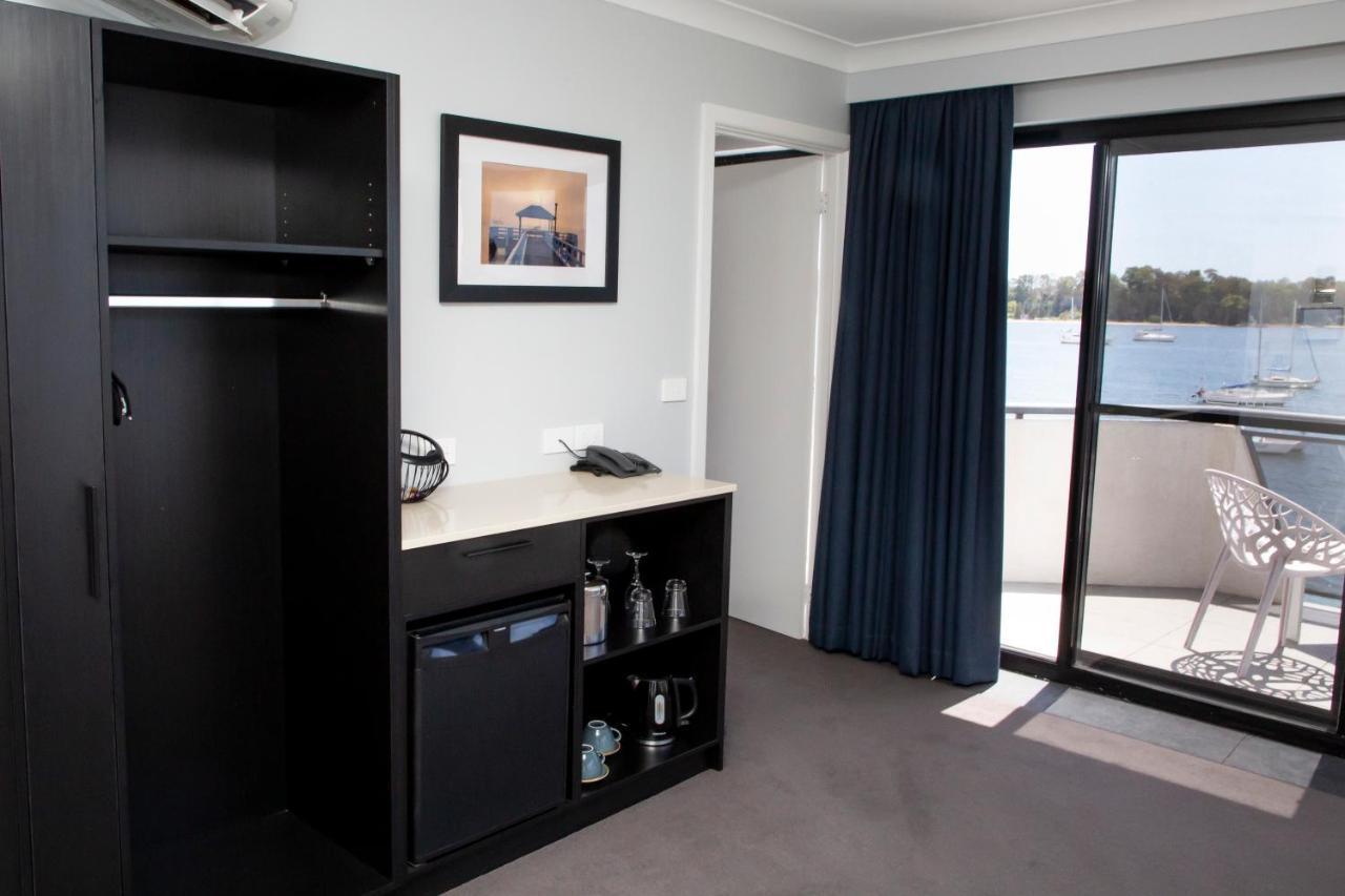 The Esplanade Motel Batemans Bay Bagian luar foto